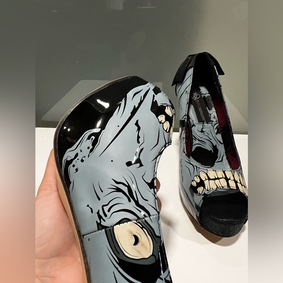 Iron Fist Zombie Heels Size US 8 (EU 39) - Never Worn - Picture 7 of 8